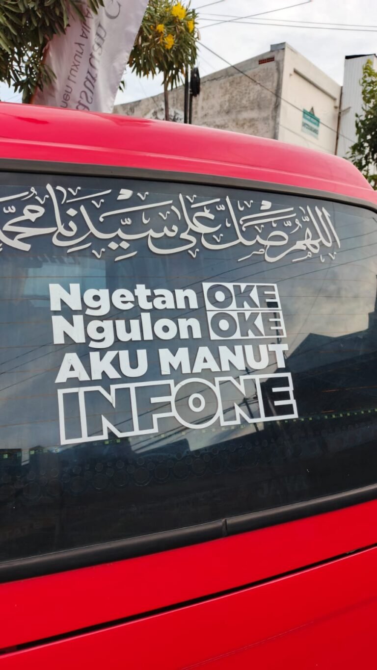 Subtilnya Orang-Orang Desa